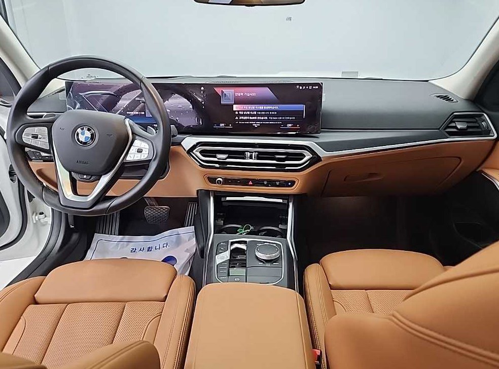 BMW 3시리즈 320i 사진 7