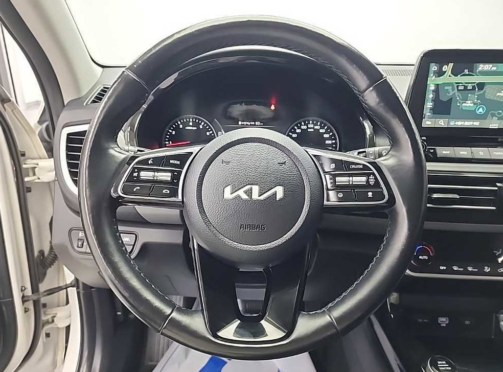 기아 셀토스 가솔린 1.6 터보 2WD 사진 9
