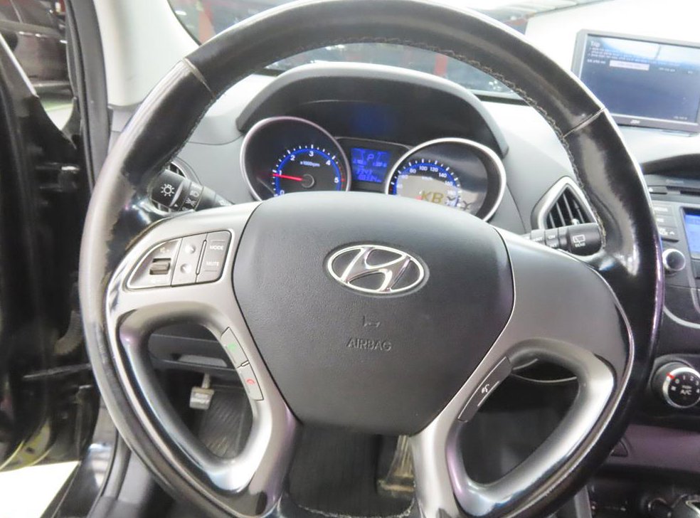 현대 투싼 디젤(E-VGT)2WD 사진 8