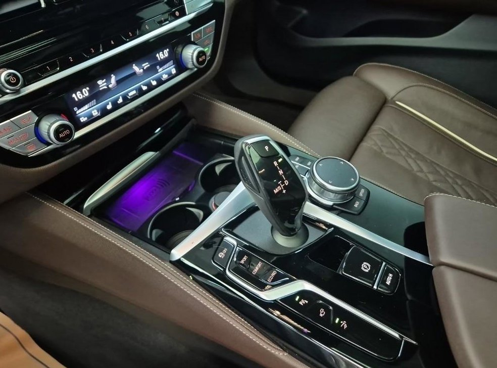 BMW 그란투리스모 630i xDrive M 스포츠 사진 8