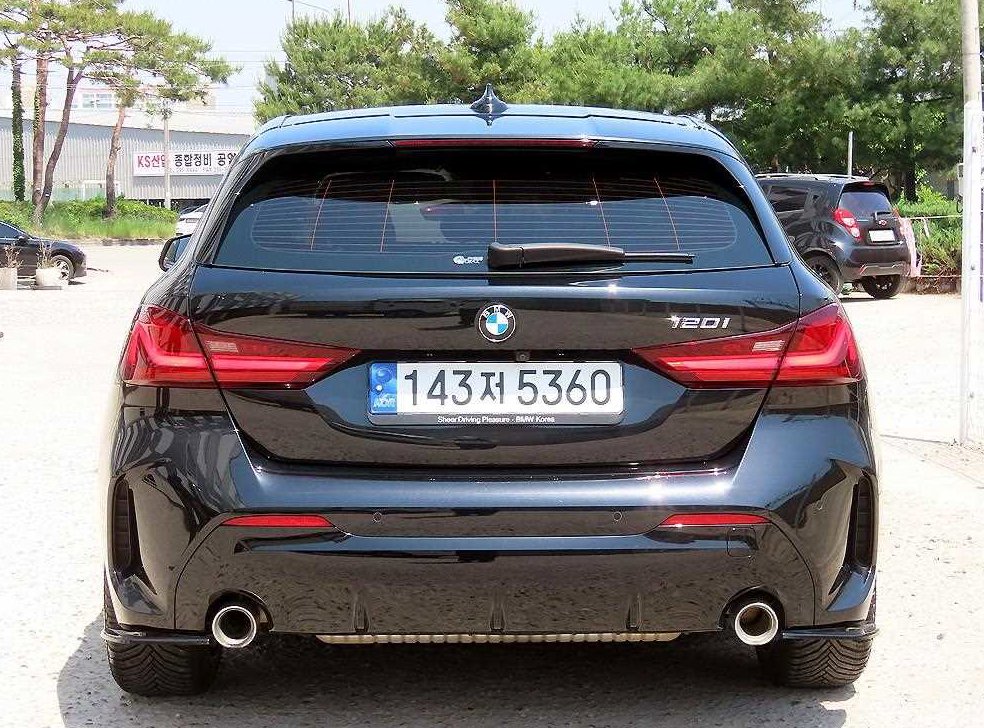 BMW 1시리즈 120i M 스포츠 사진 4