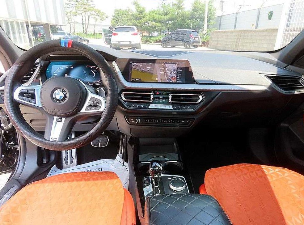 BMW 1시리즈 120i M 스포츠 사진 7