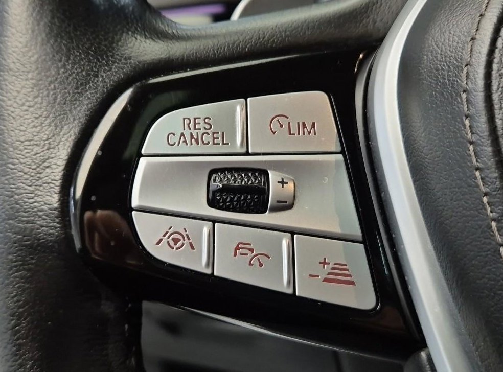 BMW 5시리즈 530i 럭셔리 플러스 사진 13