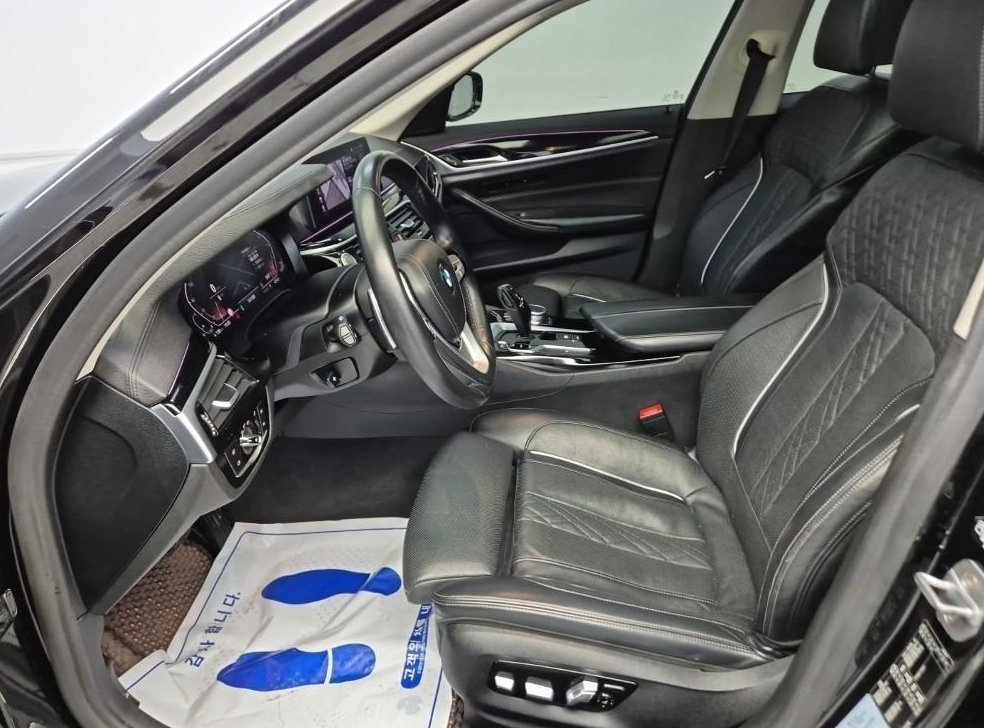 BMW 5시리즈 530i 럭셔리 플러스 사진 14