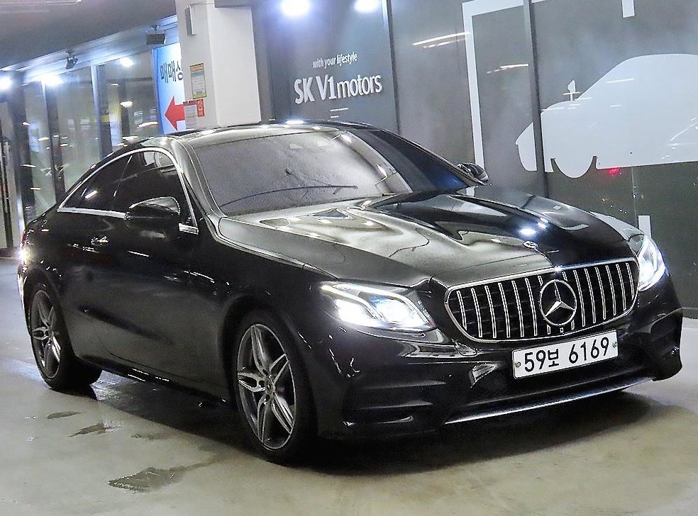 벤츠 E 클래스 E220d 쿠페