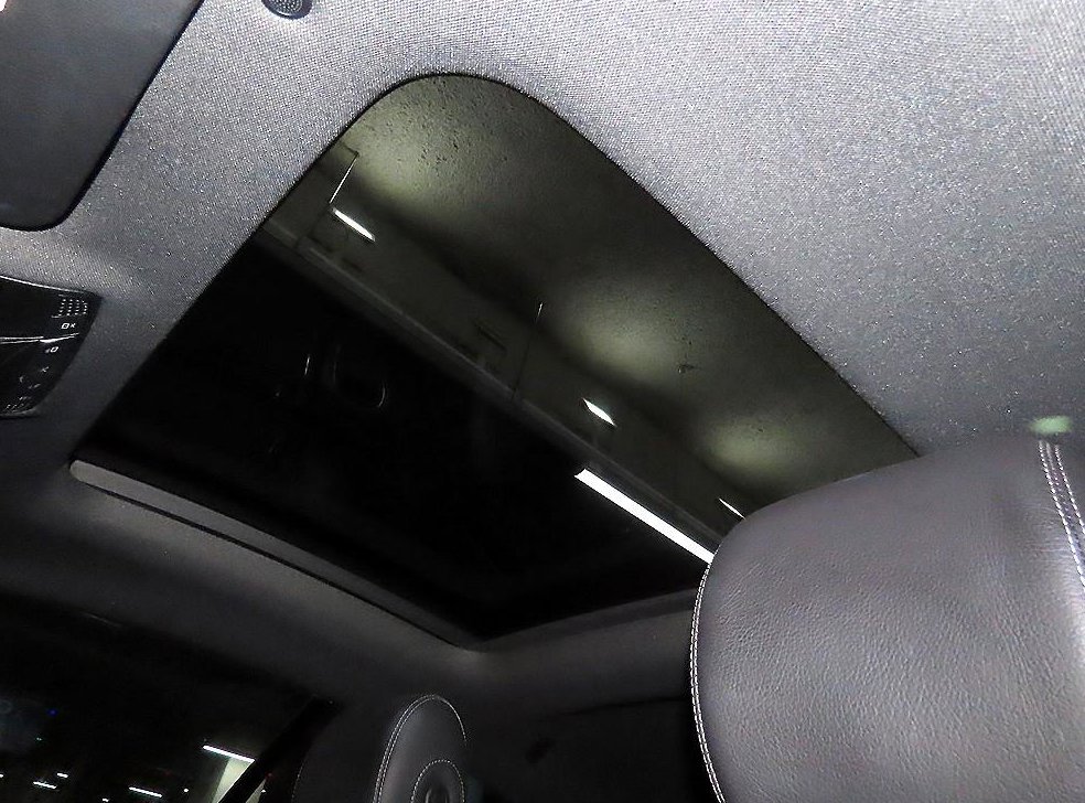 벤츠 E 클래스 E220d 쿠페 사진 18
