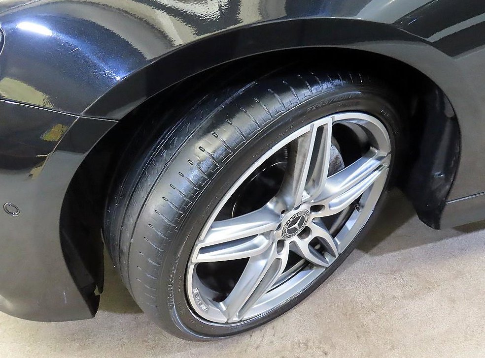 벤츠 E 클래스 E220d 쿠페 사진 20