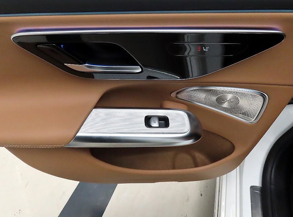 벤츠 E 클래스 E450 4MATIC 사진 12