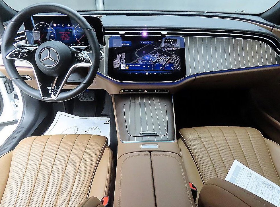 벤츠 E 클래스 E450 4MATIC 사진 7