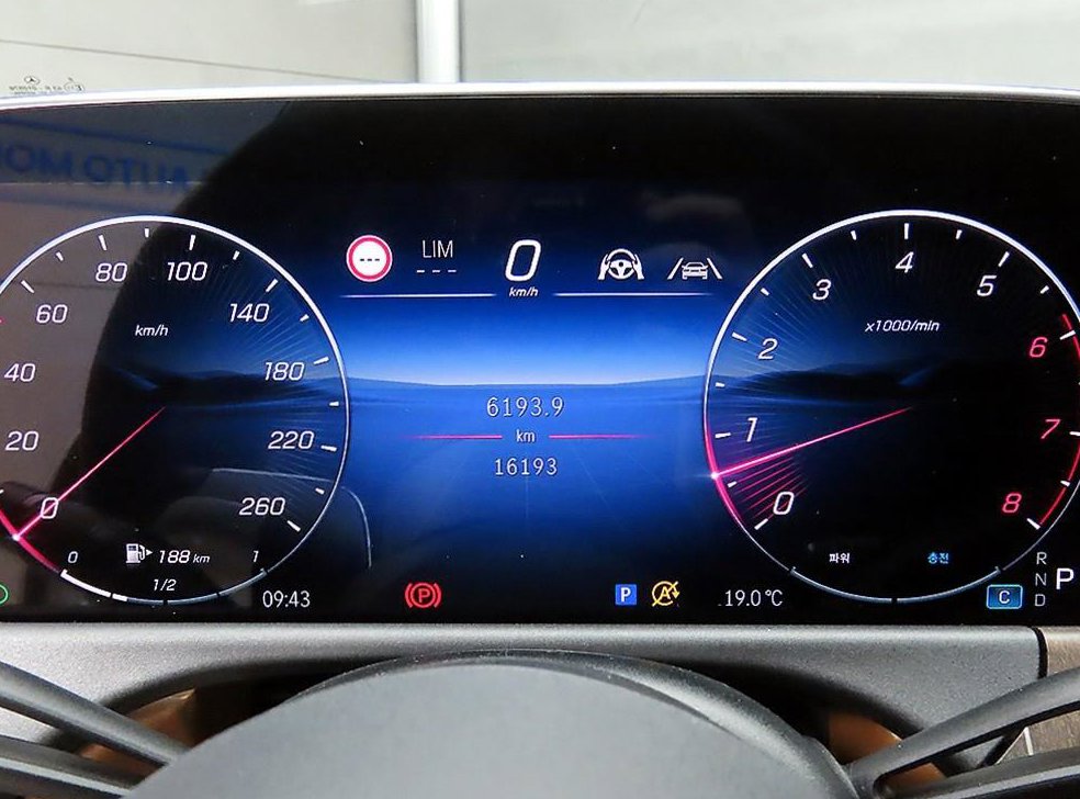 벤츠 E 클래스 E450 4MATIC 사진 8