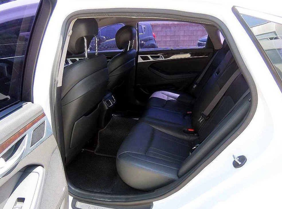 현대 제네시스 G330 프리미엄 AWD 사진 6