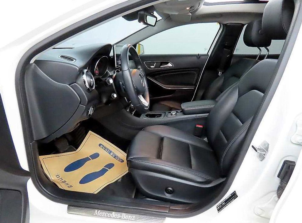 벤츠 GLA 클래스 GLA220 사진 5