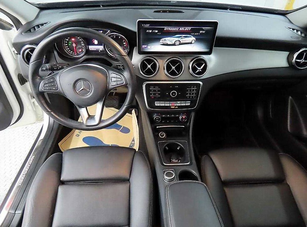 벤츠 GLA 클래스 GLA220 사진 7