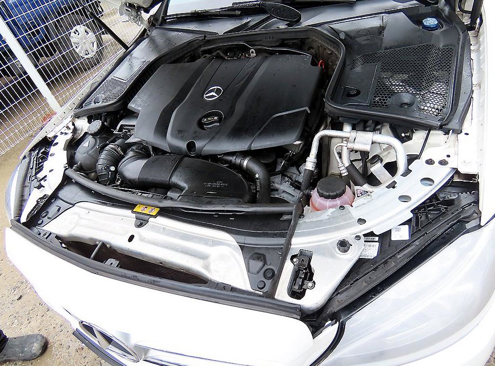 벤츠 C 클래스 C220 d 아방가르드 사진 18