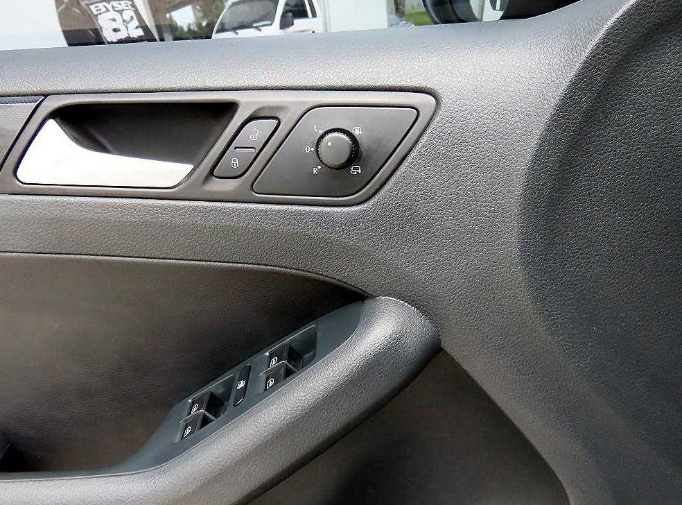 폭스바겐 제타 2.0 TDI 사진 11