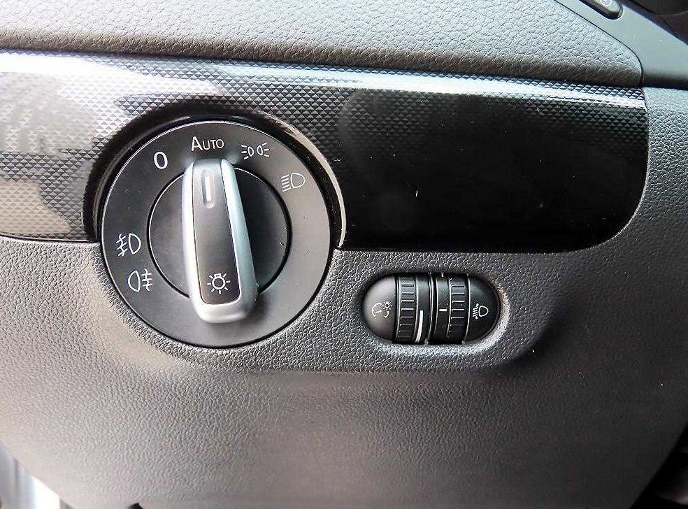 폭스바겐 제타 2.0 TDI 사진 12