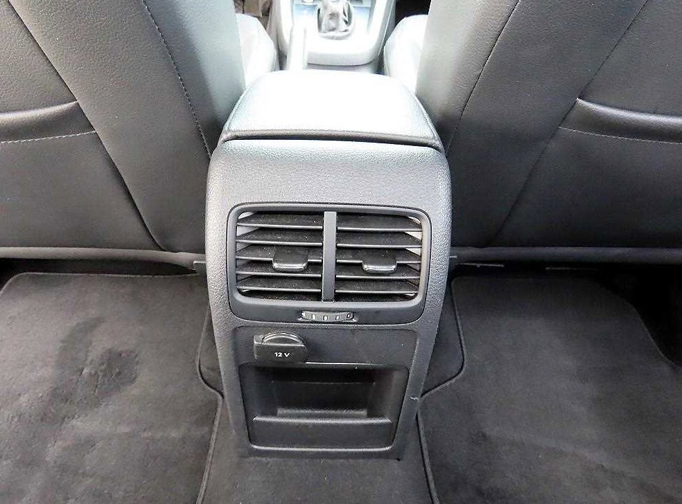 폭스바겐 제타 2.0 TDI 사진 17