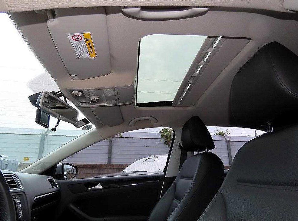 폭스바겐 제타 2.0 TDI 사진 18
