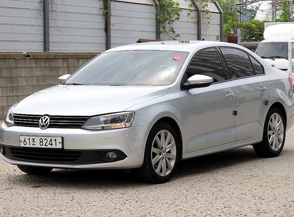 폭스바겐 제타 2.0 TDI 사진 2