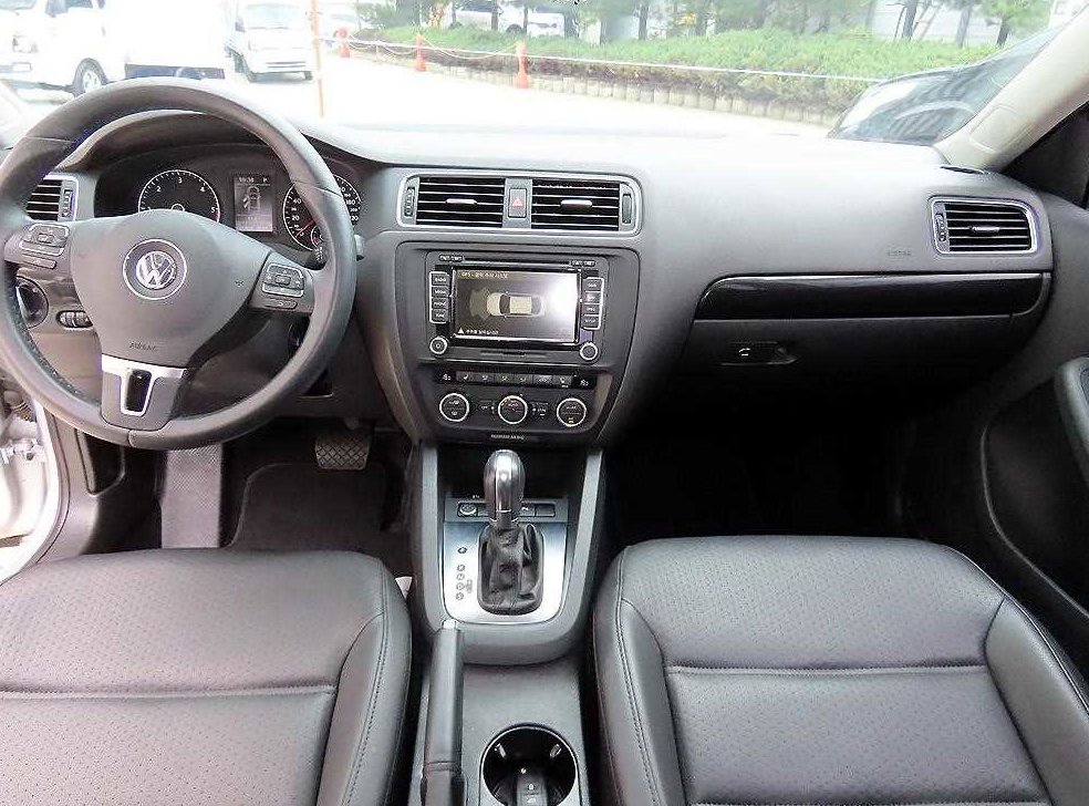 폭스바겐 제타 2.0 TDI 사진 7