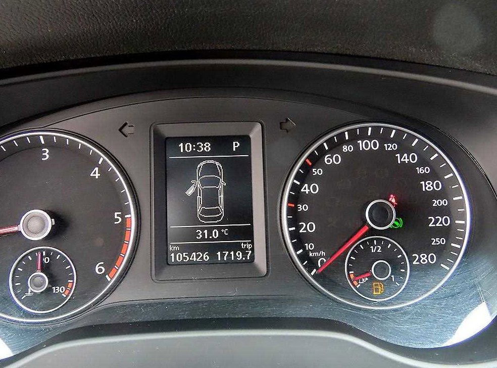 폭스바겐 제타 2.0 TDI 사진 9