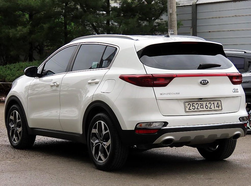 기아 스포티지 2.0 디젤 4WD 사진 3