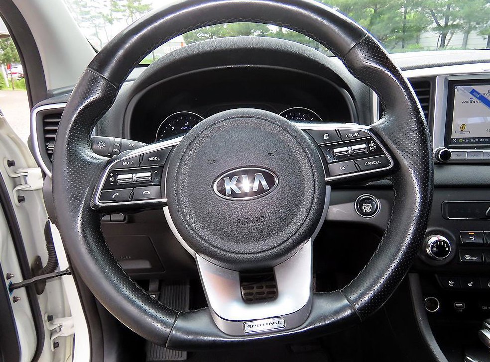 기아 스포티지 2.0 디젤 4WD 사진 8