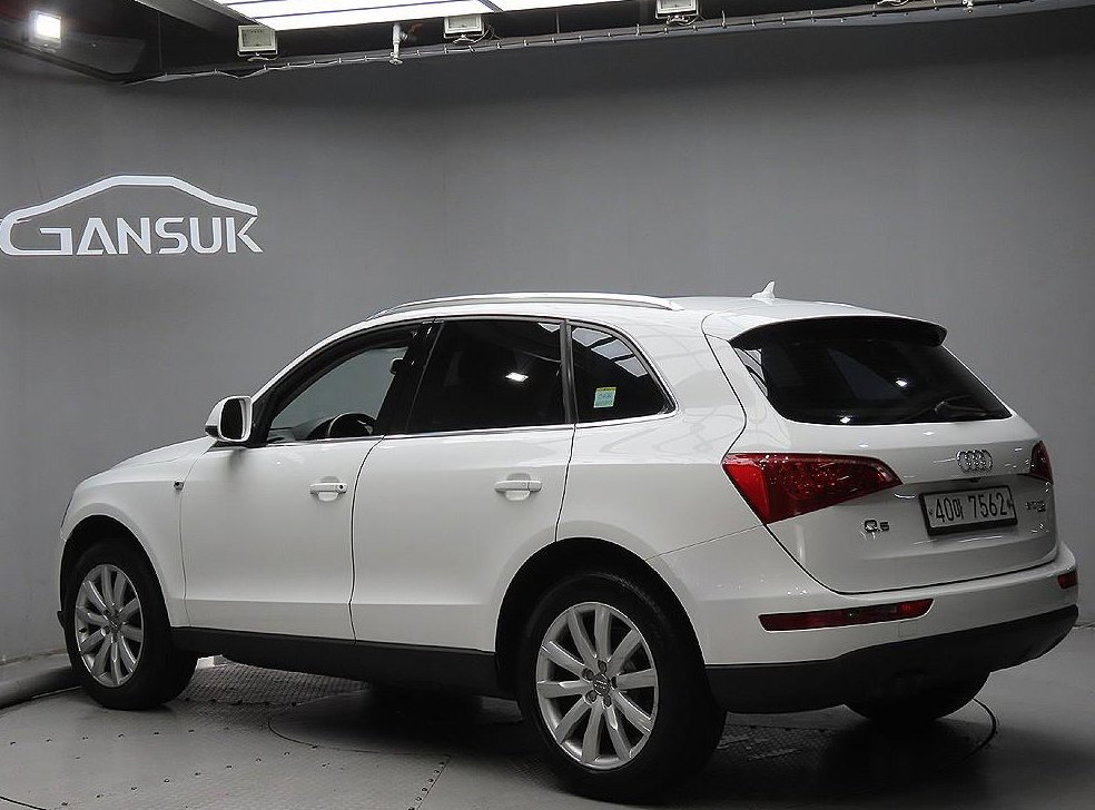 아우디 Q5 2.0 TDI 콰트로 다이나믹 사진 3