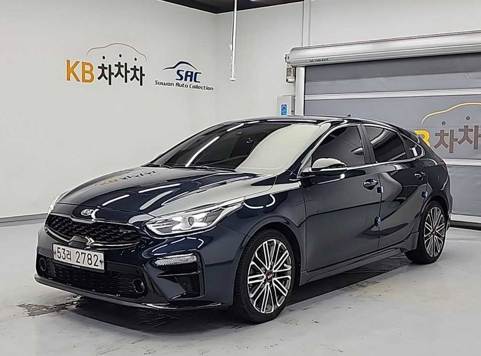 기아 K3 5도어 GT 플러스 사진 2