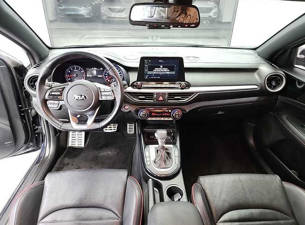 기아 K3 5도어 GT 플러스 사진 7