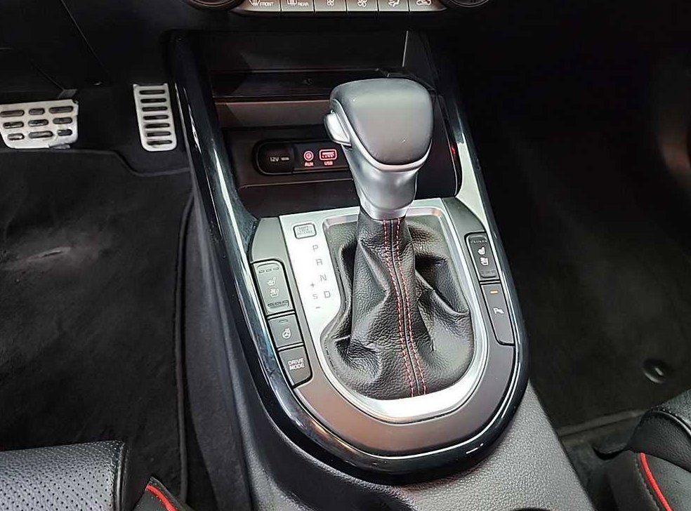 기아 K3 5도어 GT 플러스 사진 8