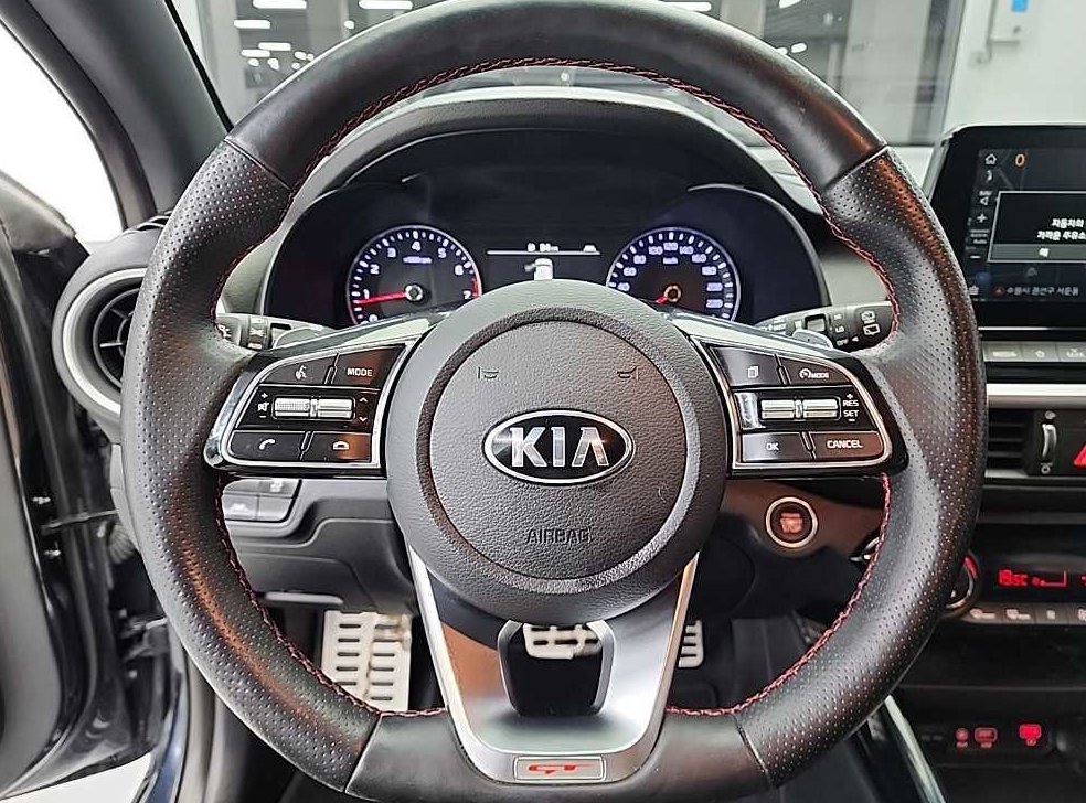 기아 K3 5도어 GT 플러스 사진 9