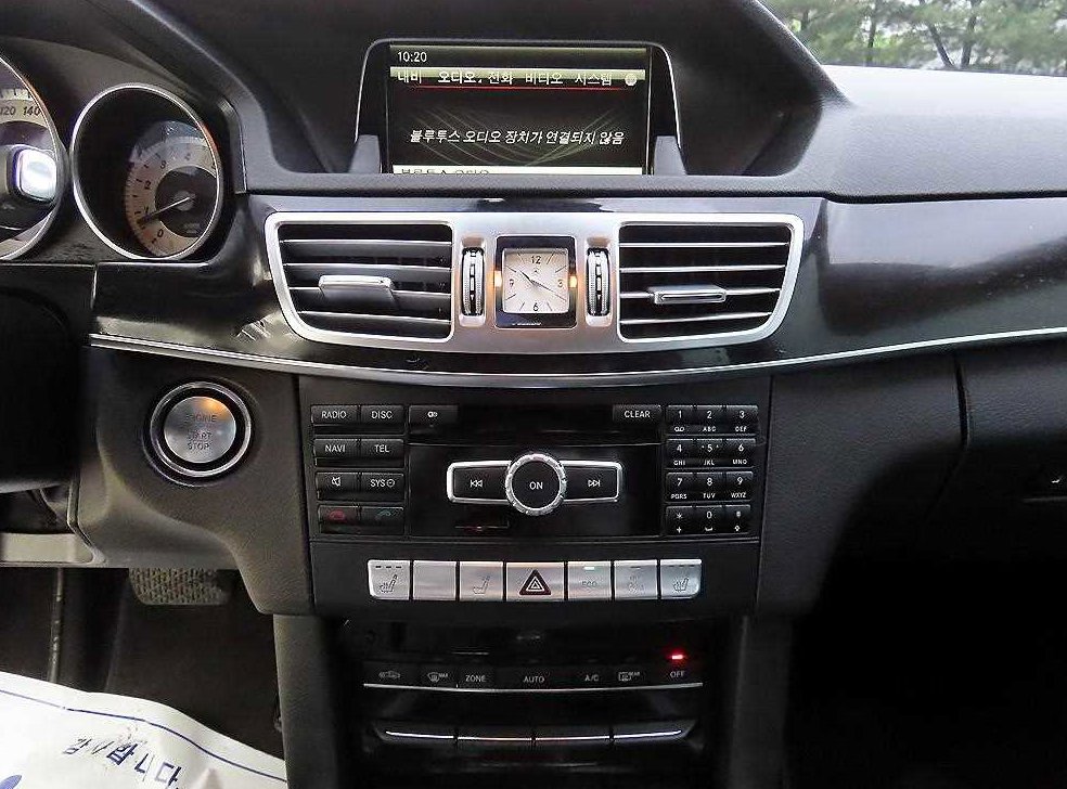 벤츠 E 클래스 E300 4MATIC 아방가르드 사진 13