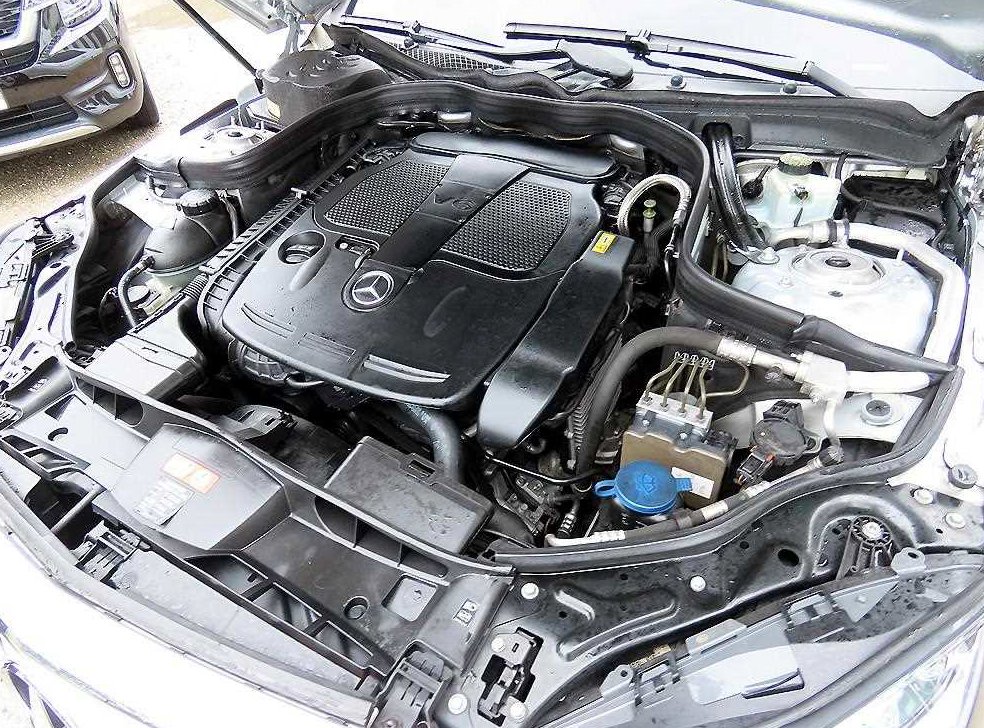 벤츠 E 클래스 E300 4MATIC 아방가르드 사진 19