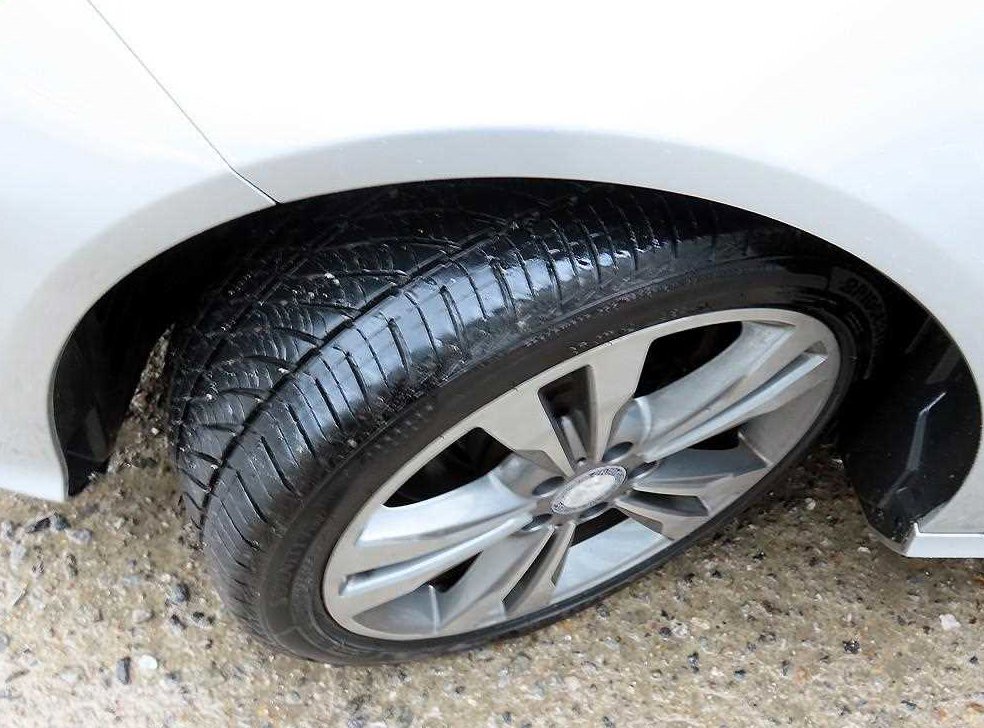 벤츠 E 클래스 E300 4MATIC 아방가르드 사진 20