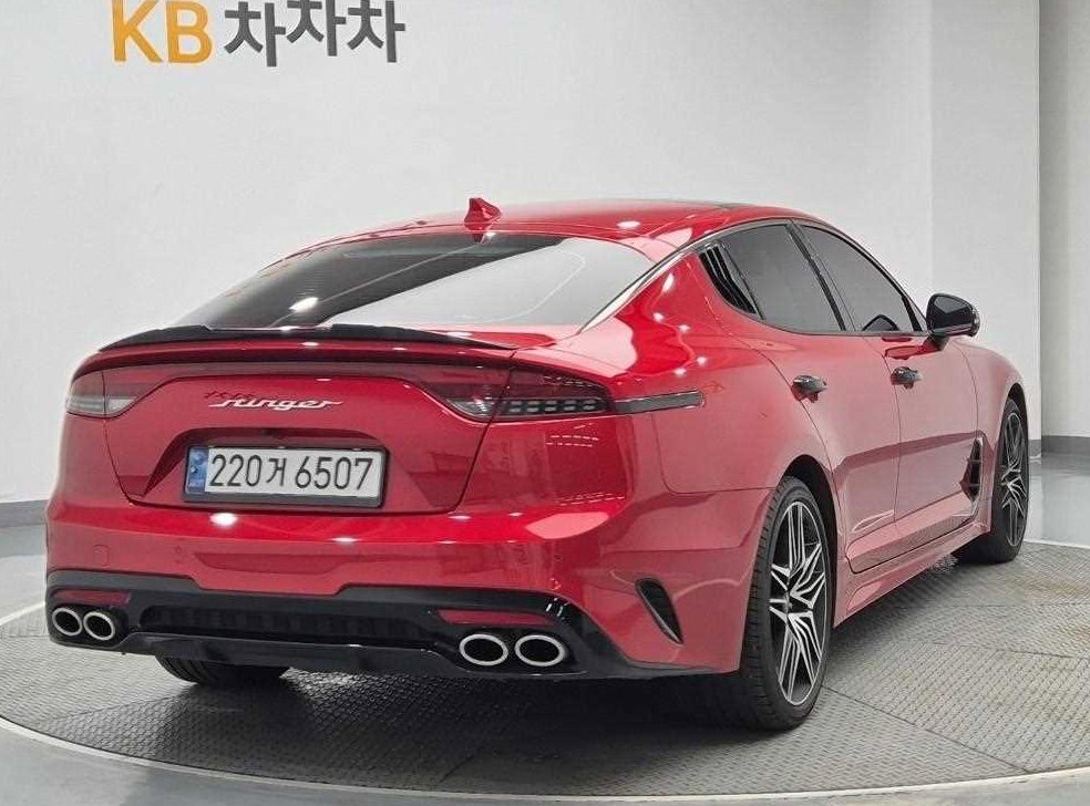 기아 스팅어 2WD 2.5 마스터즈 사진 3