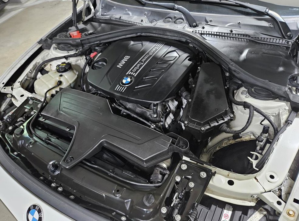 BMW 3시리즈 320d 사진 19
