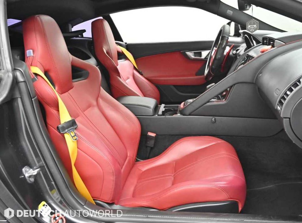 재규어 F-TYPE 3.0 S 쿠페 사진 10