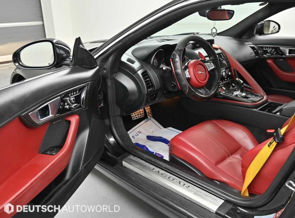 재규어 F-TYPE 3.0 S 쿠페 사진 11