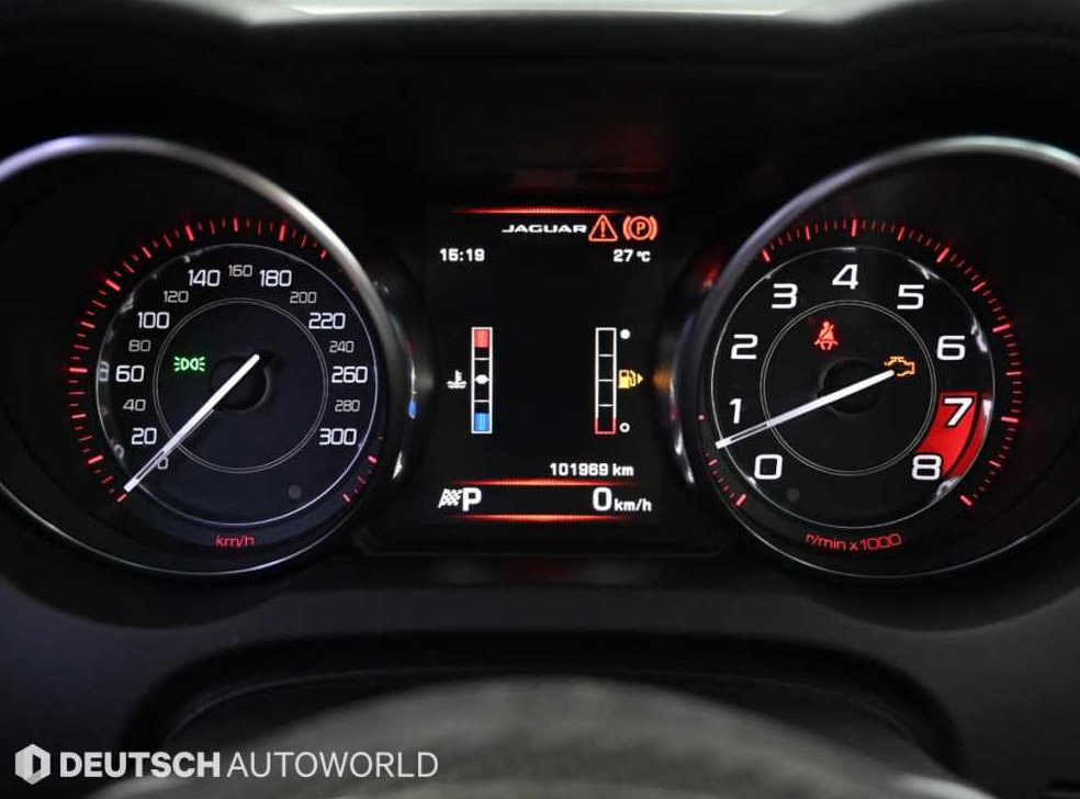 재규어 F-TYPE 3.0 S 쿠페 사진 8