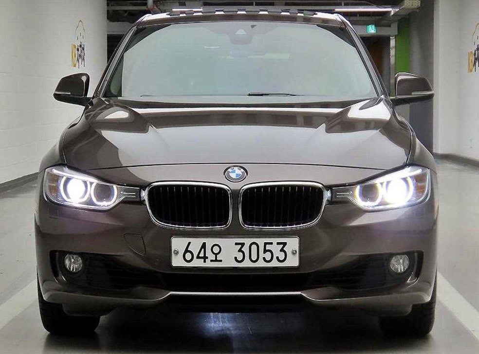 BMW 3시리즈 320i