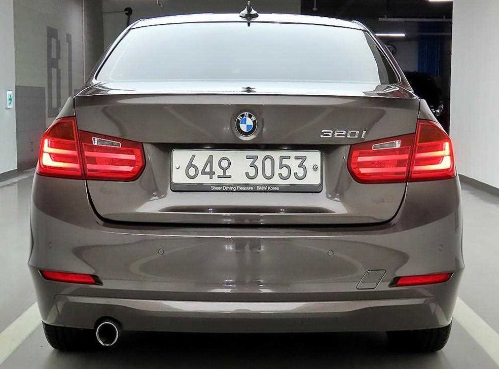 BMW 3시리즈 320i 사진 3