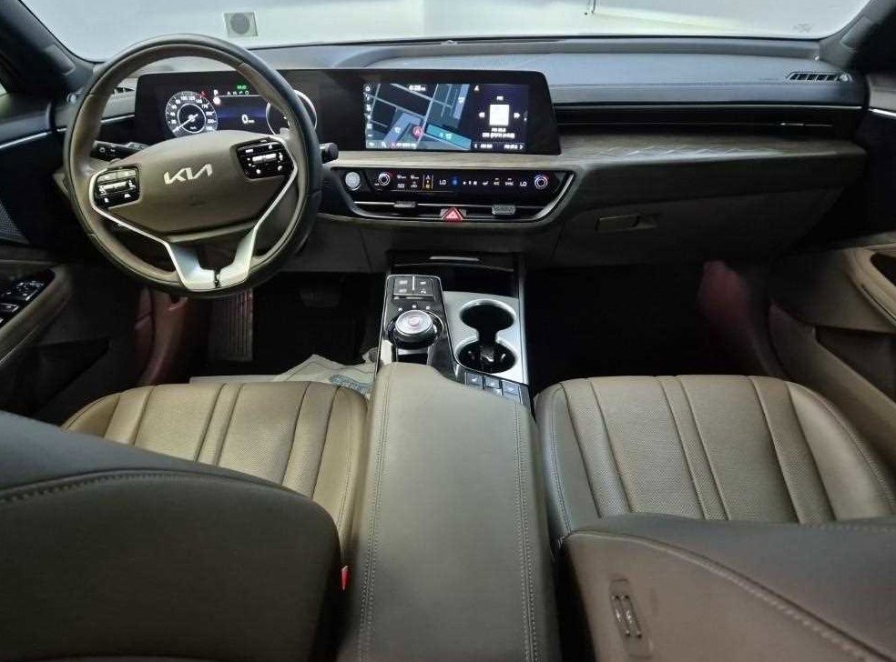 기아 K8 2.5 2WD 사진 7