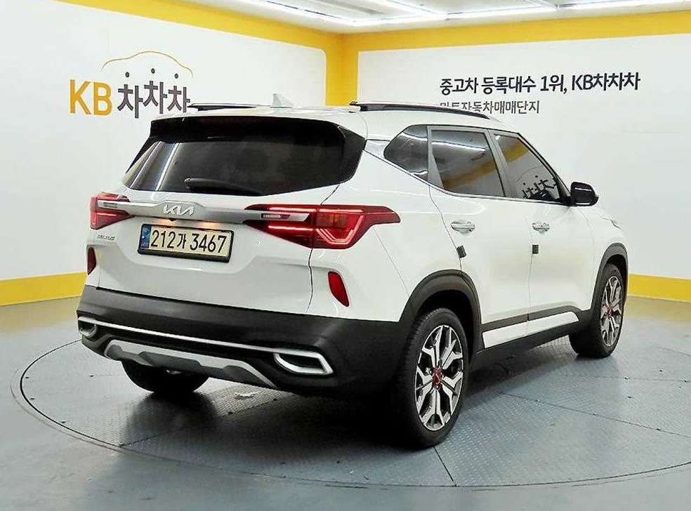기아 셀토스 가솔린 1.6 터보 2WD 사진 4
