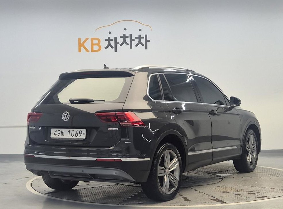 폭스바겐 티구안 2.0 TDI 프레스티지 4모션 사진 2