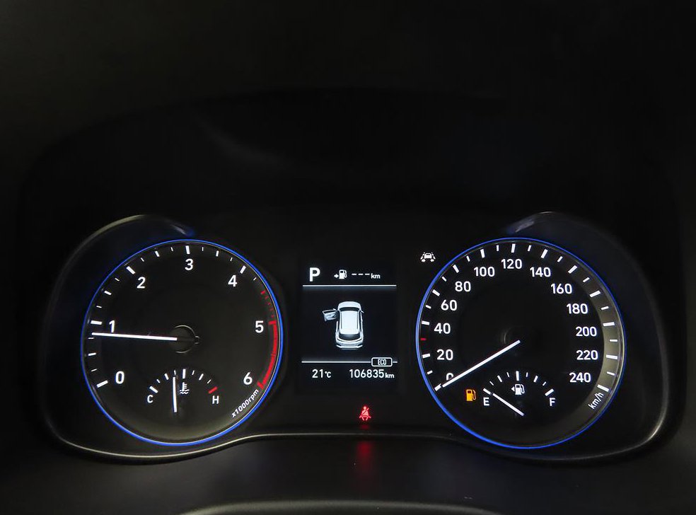 현대 코나 디젤 1.6 2WD 사진 9