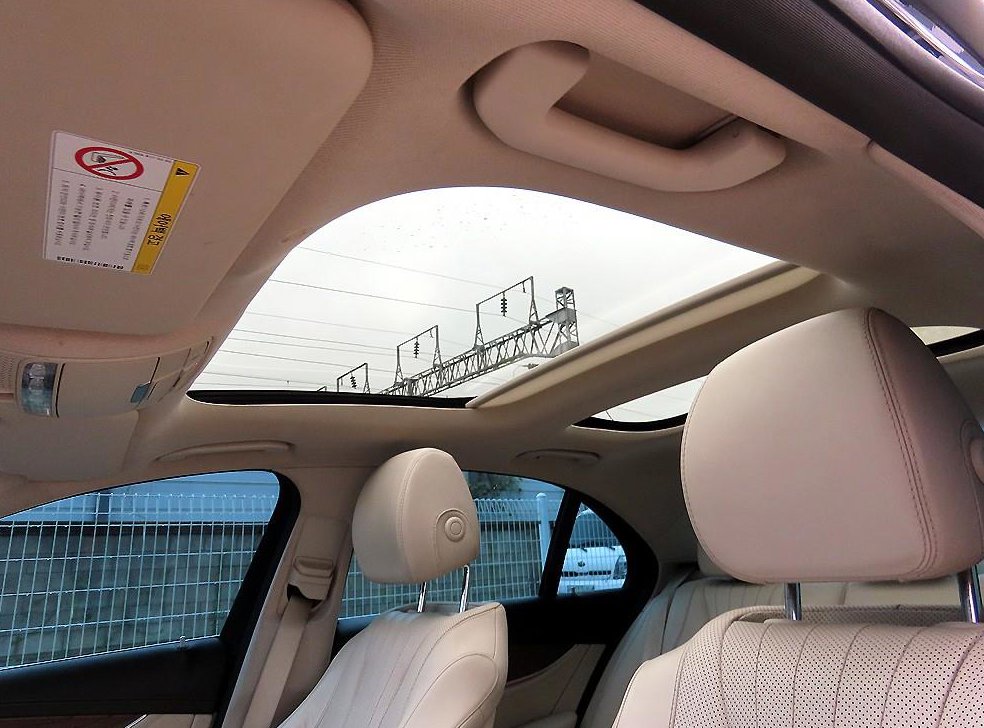 벤츠 E 클래스 E300 익스클루시브 사진 17