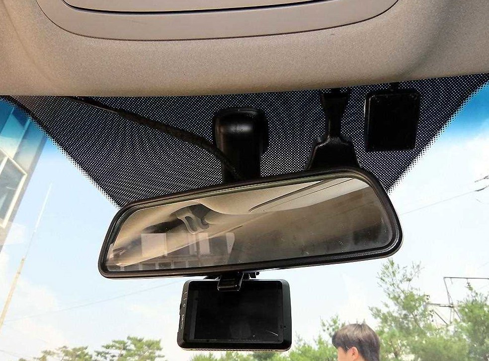 KG모빌리티(쌍용)  티볼리 가솔린 2WD 1.6 LX 사진 16