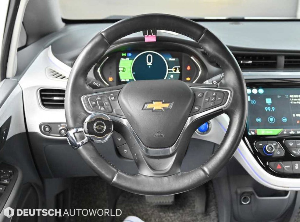 쉐보레 볼트 EV LT 디럭스 사진 13