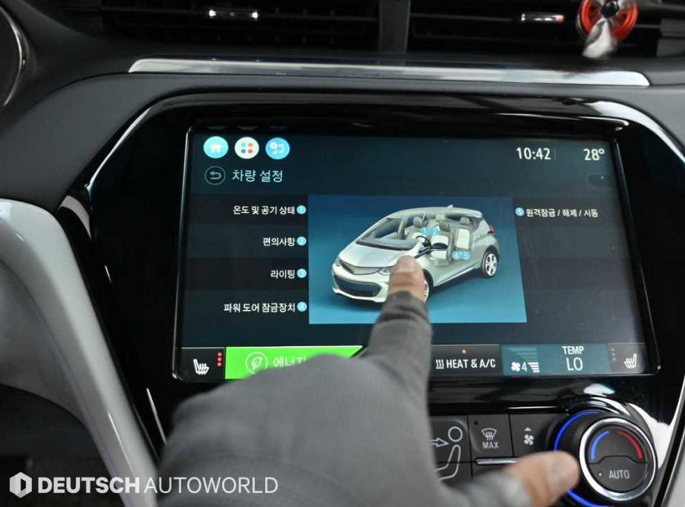 쉐보레 볼트 EV LT 디럭스 사진 17